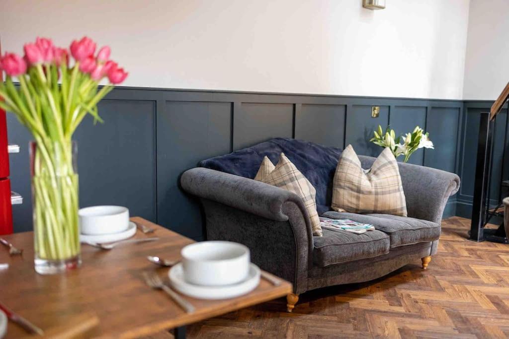 Unique Victorian Stable Conversion Halifax Extérieur photo