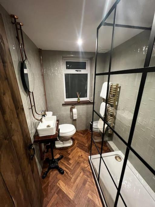 Unique Victorian Stable Conversion Halifax Extérieur photo